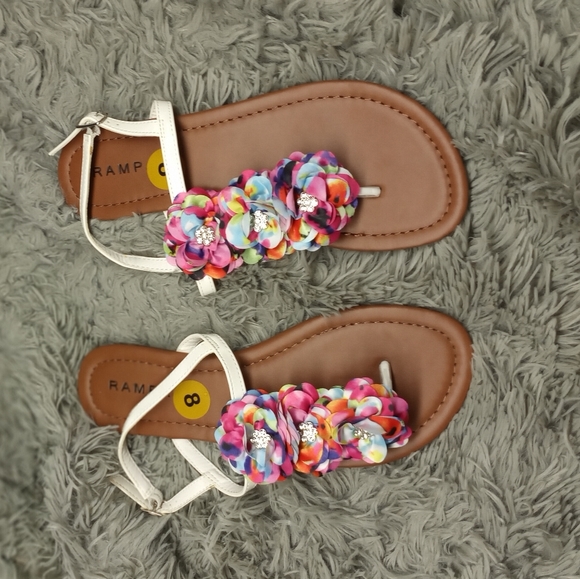 💕Floral Rampage🦋Flat Shoes - Picture 1 of 7